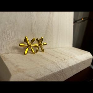 The Madewell Wildflower Studs